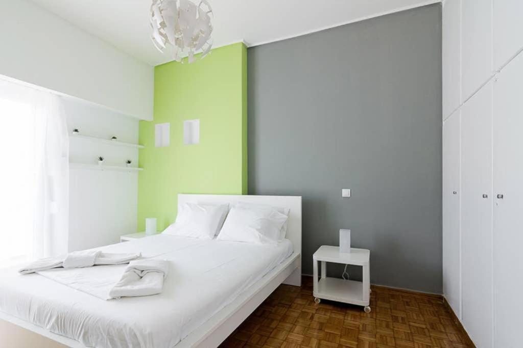 Апартаменты Sunlit 2Br Oasis In Metaxourghio 3Min From Metro Афины Экстерьер фото