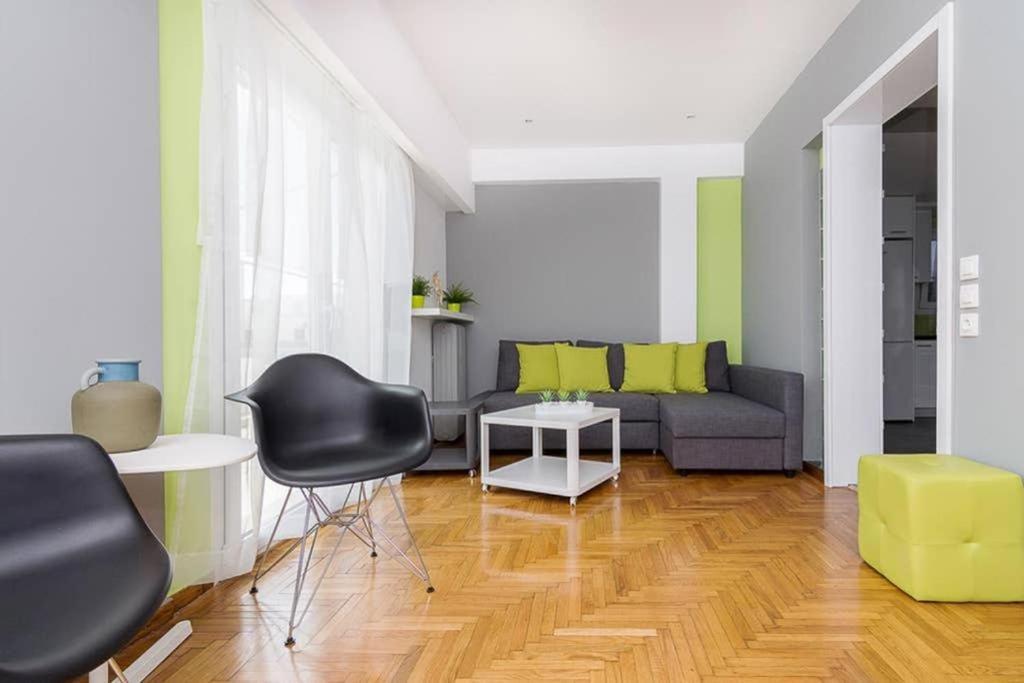 Апартаменты Sunlit 2Br Oasis In Metaxourghio 3Min From Metro Афины Экстерьер фото