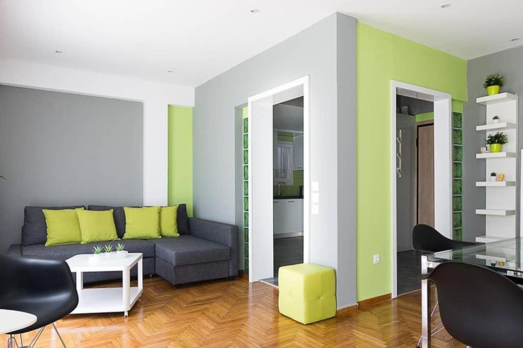 Апартаменты Sunlit 2Br Oasis In Metaxourghio 3Min From Metro Афины Экстерьер фото